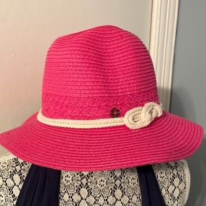 Chaos Straw hat in fuchsia with white trim NWT